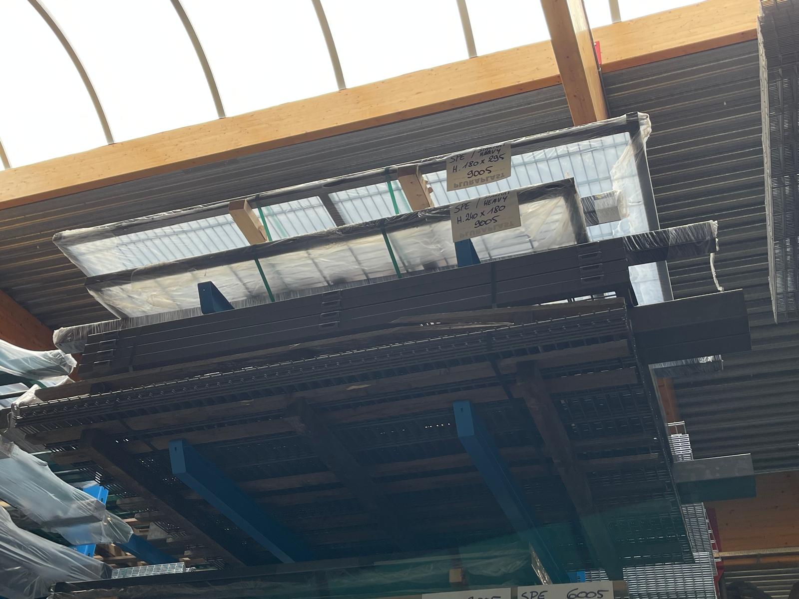 Portail Starmat H240X180 9005 